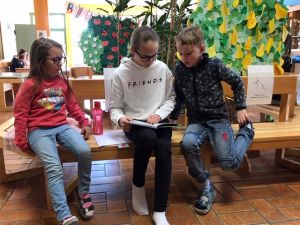 d7148-9777-4078-8707-f