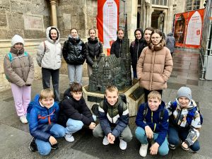 a3f5b4b-d07e-41fc-8a0d-abdabeb3bc