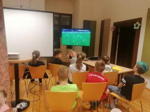 e74a3-56e0-4769-8cd7-2c84c455f48d