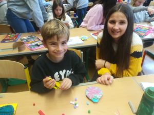 a9529f78-2ce7-463e-b74b-827409edbbc